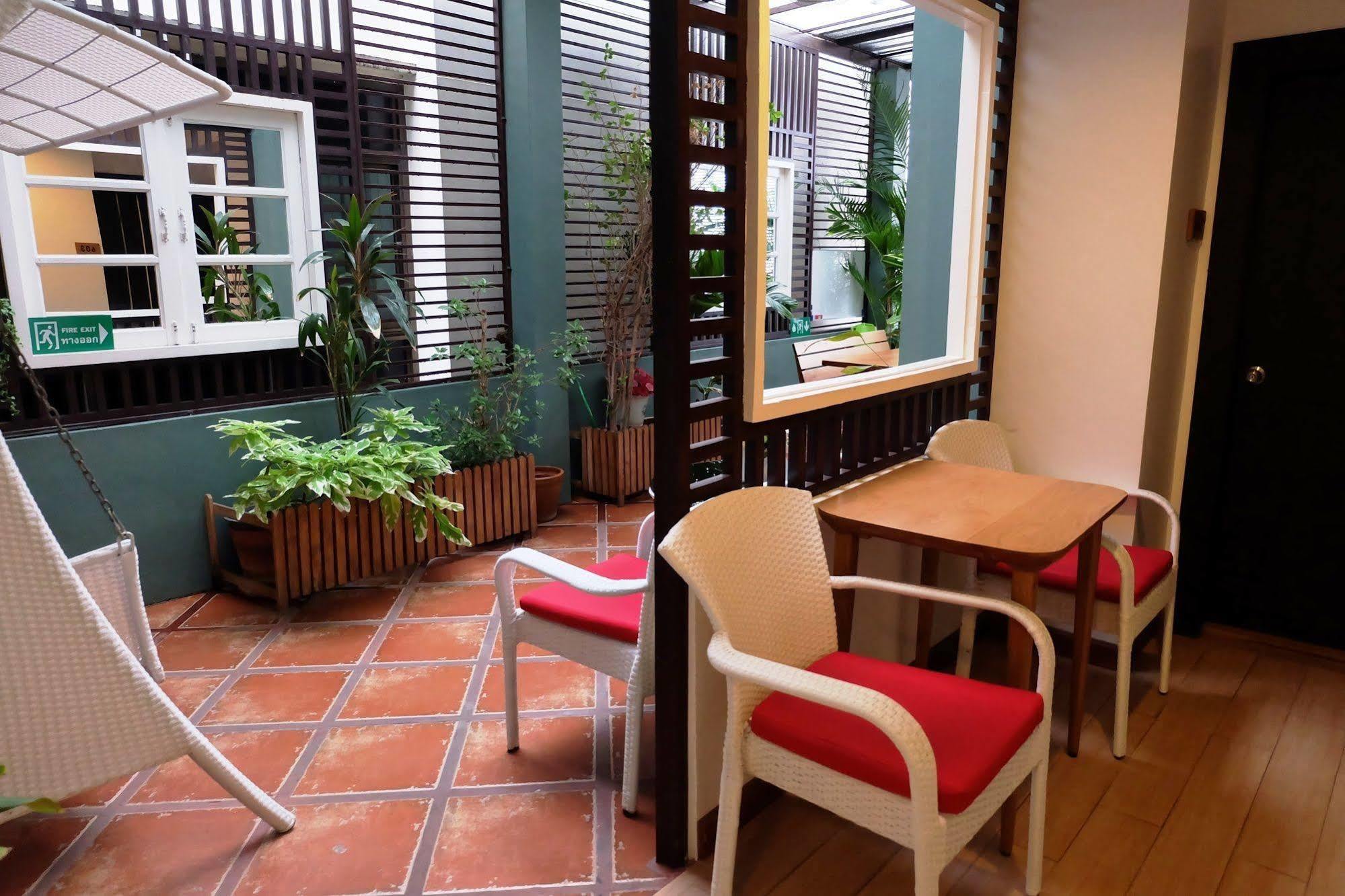 Cozy@9Hotel&Kitchen Bangkok Exterior photo